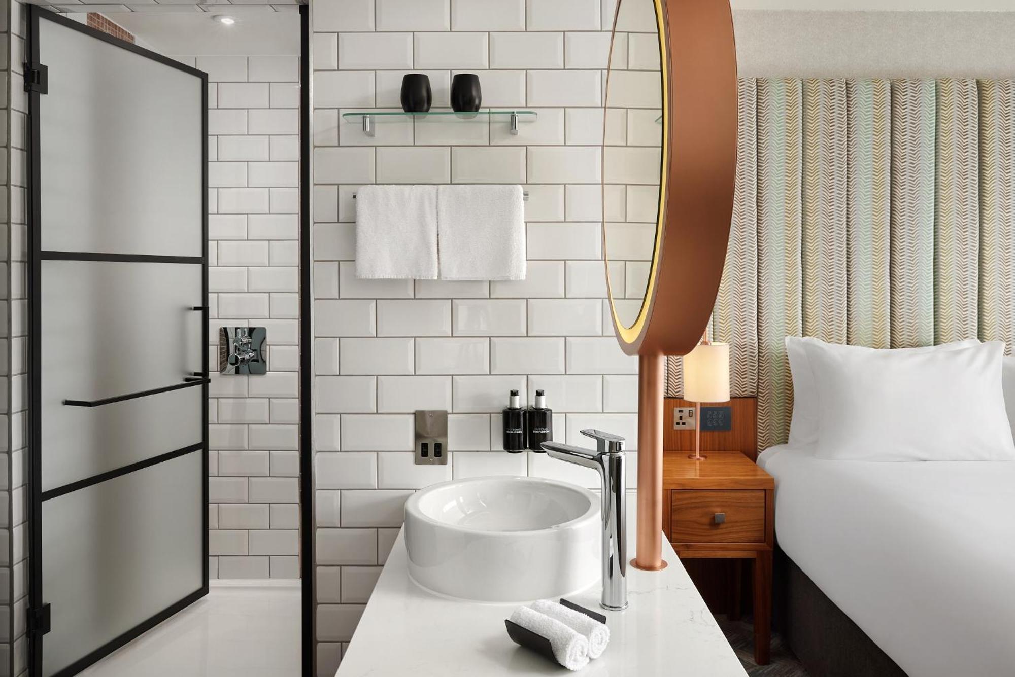 Nyx Hotel Dublin Christchurch Екстер'єр фото